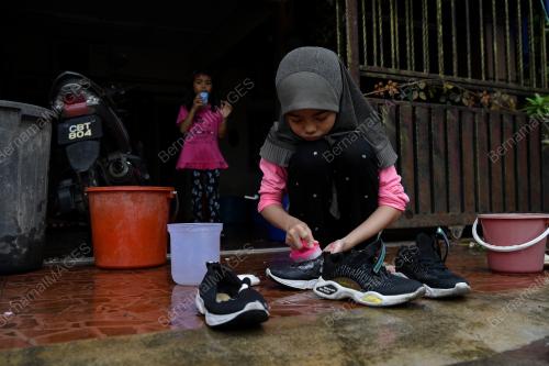 BANJIR KEMAMAN