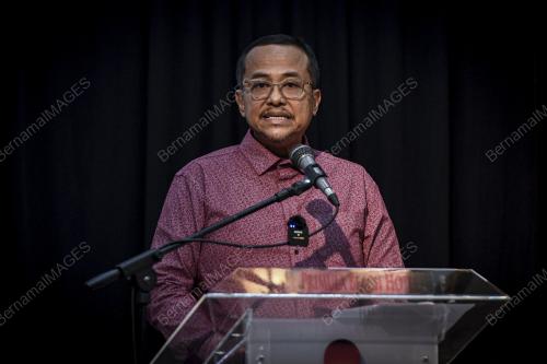 DATUK SERI DR SAMSURI MOKTHAR