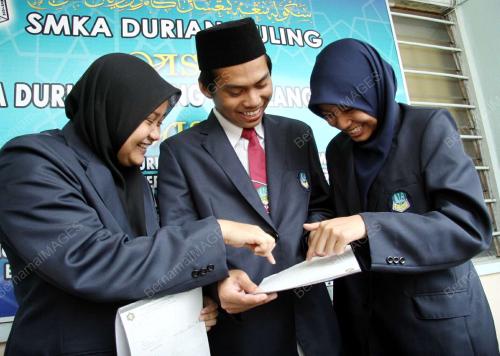 KEPUTUSAN STPM 2007
