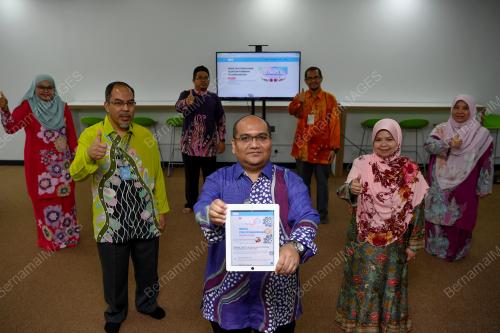 PROF MADYA DR MOKHAIRI MAKHTAR