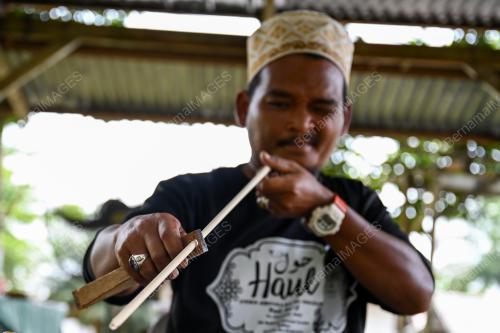 ANAK PANAH TRADISIONAL