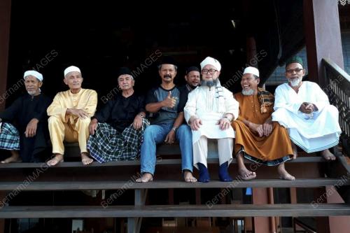 TR01_12052017_MASJID