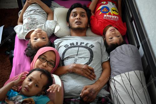 AZLAN BAHRUM