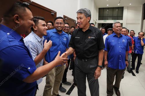 DATUK SERI MOHAMAD HASAN