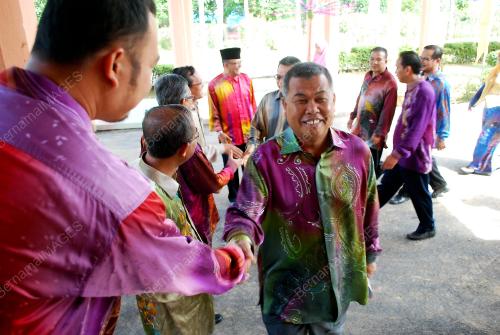 DATUK SERI AHMAD SAID