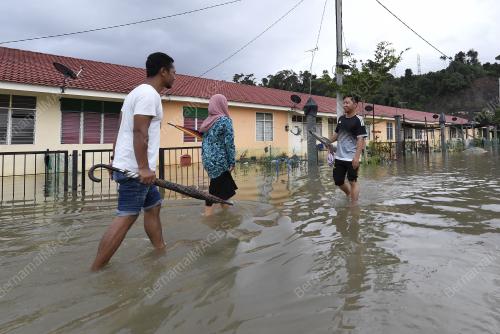 TR01_13122018_BANJIR_BN201808055000_2