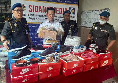 SAHARUDDIN MOHD KIA