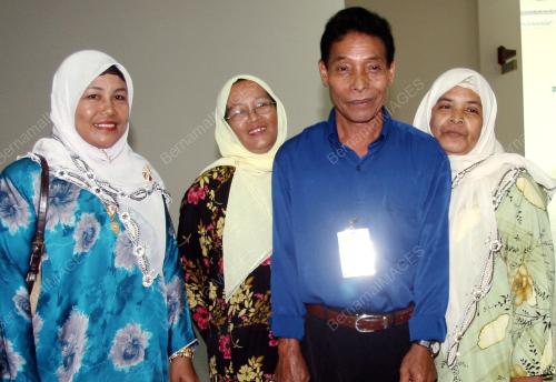 MOHAMED NOR AWANG