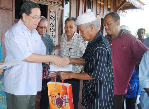DATUK SERI DR ABDULLAH MD ZAIN