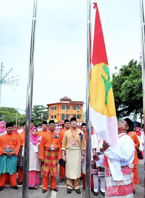 TR01_15092012_HISHAMUDDIN_UMNO