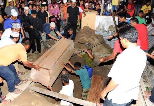TR01_15102015_MANGSA_KEBUMI