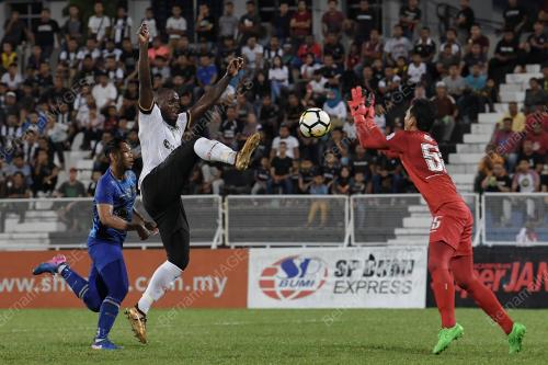 TR01_15102018_PIALA_CABARAN_BN201810140810