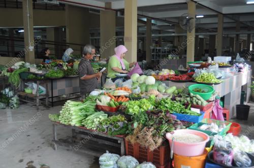 TR01_16052013_PASAR_JERTEH