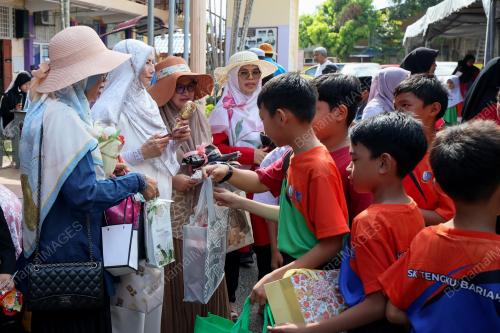 SAMBUTAN HARI GURU