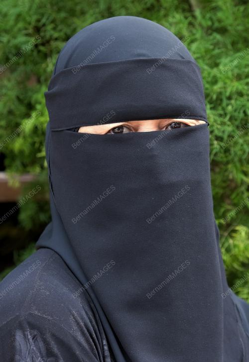 ROSMAWATI ABDUL HAMID
