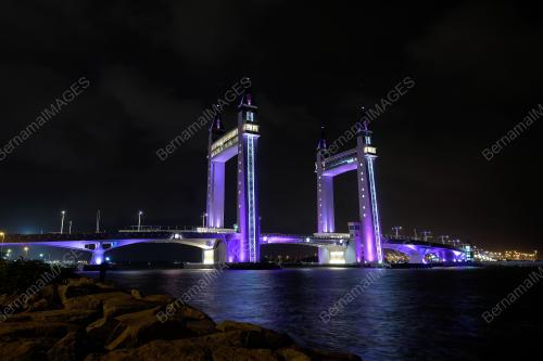 JAMBATAN ANGKAT KUALA TERENGGANU