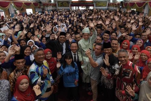 TR01_17012019_MASZLEE_BN201901168331