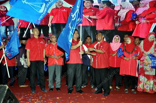 TR01_17022018_MB_UMNO