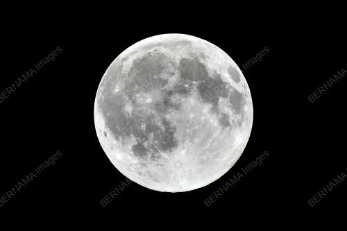 BULAN PENUH