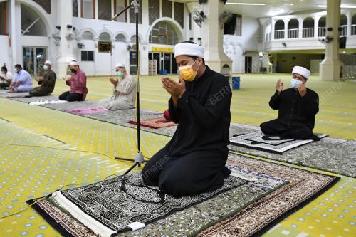 SOLAT HAJAT UNTUK PALESTIN
