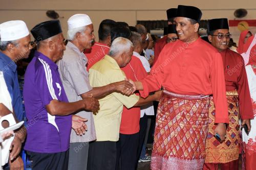 TR01_18032016_REEZAL_UMNO