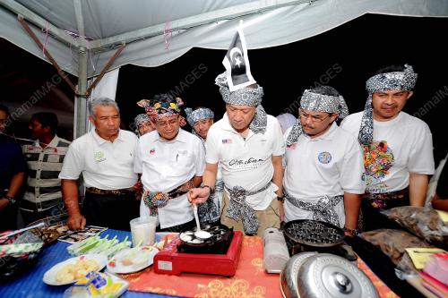 TR01_18032017_NAZRI_PESTA