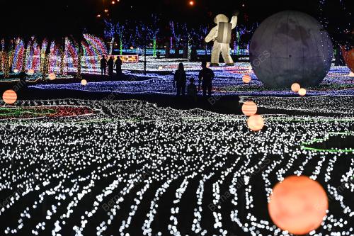 LUNA LIGHT WONDERLAND 2024
