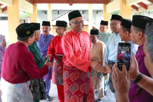 DATUK SERI SHAMSUL ANUAR NASARAH