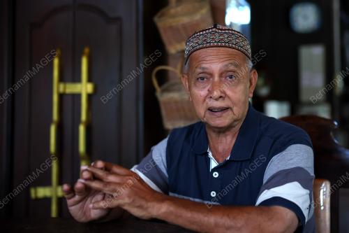 TUN AHMAD TUN ABDULLAH