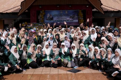 ZURAIDA MD NOOR
