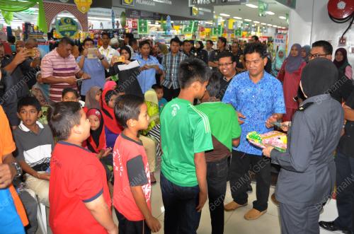 TR01_19062017_ZAKAT_ASNAF