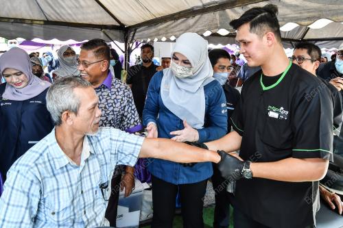 DATUK SERI RINA MOHD HARUN