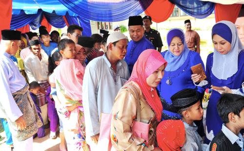 TR01_19082012_MB_RAYA