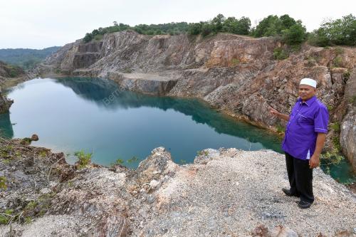 TASIK 'PEPSI BLUE'