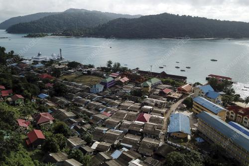 KAMPUNG PULAU PERHENTIAN