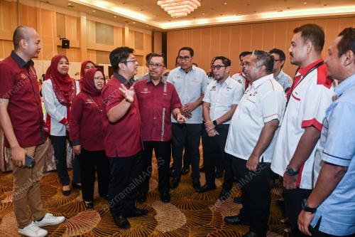 DATUK EWON BENEDICK
