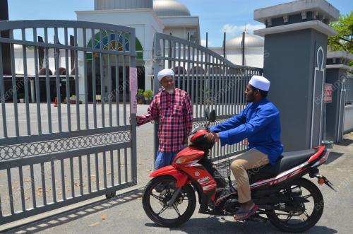 MASJID WAKAF TEMBESU