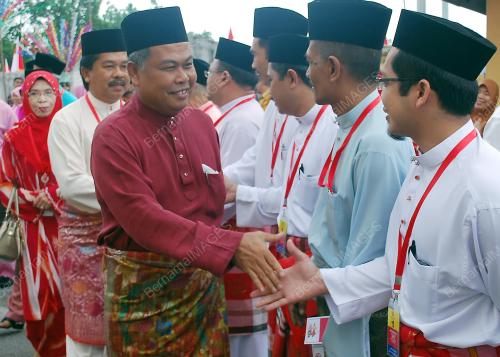DATUK SERI AHMAD SAID