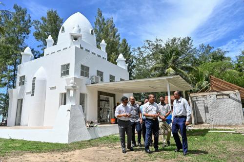 NAIK TARAF SURAU PANTAI BATU BURUK