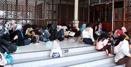 PELAJAR TERKANDAS