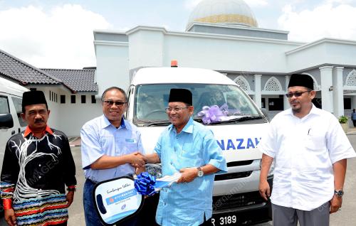 TR01_21042015_VAN_JENAZAH