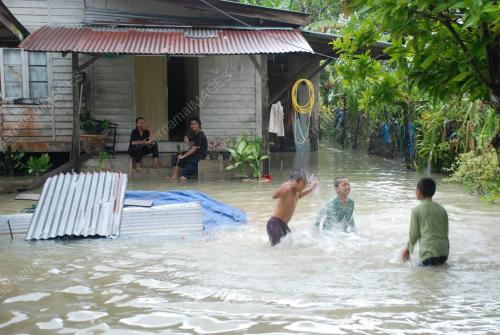 BANJIR KAMPUNG TOK HAS
