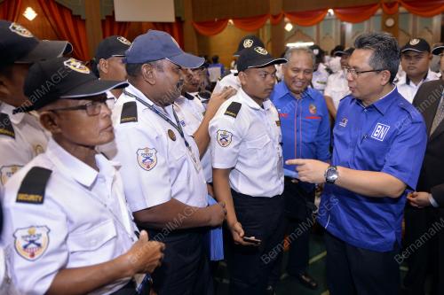 TR01_22042018_SECURITY_GUARDS_BN201804286882