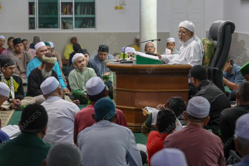 TAN SRI ABDUL HADI AWANG
