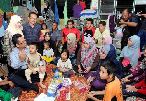 TR01_22112014_MB_BANJIR
