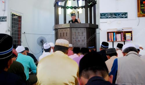 TR01_23032012_KHUTBAH