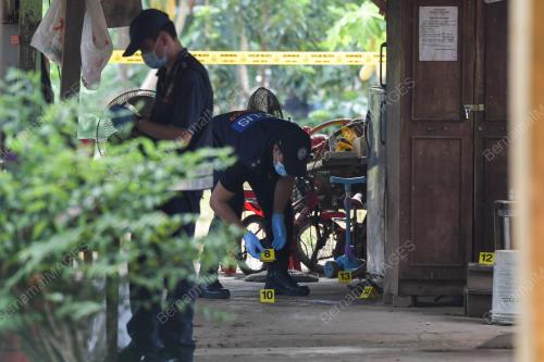 LELAKI DITEMBAK MATI