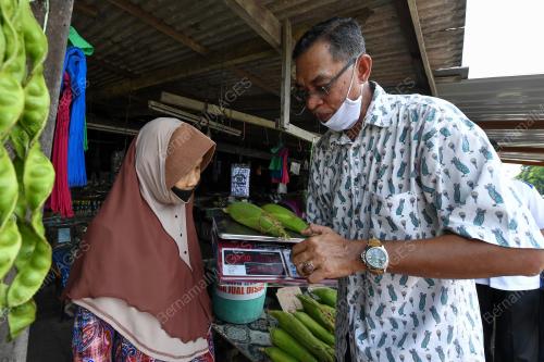DATUK ROSOL WAHID