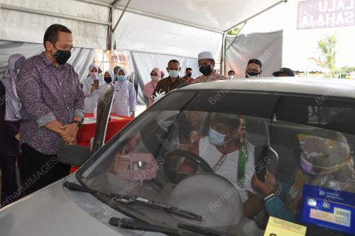 DATUK SERI DR AHMAD SAMSURI MOKHTAR
