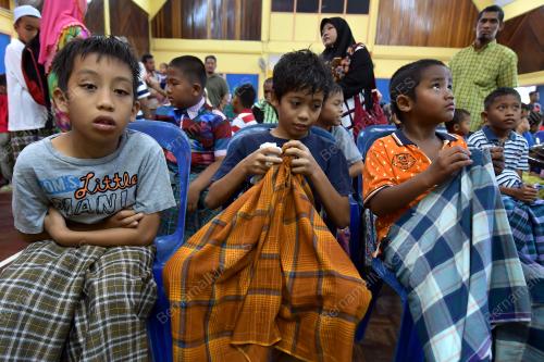 TR01_24112018_KHATAN_PERDANA_BN201811224418